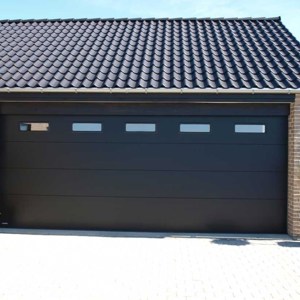 Port med vinduer fra SkjoldPorte