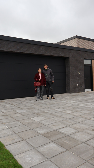 Billede af Ditte Estrup med hendes nye port